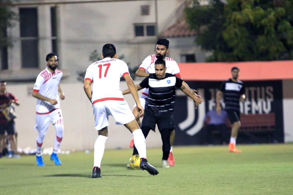 الذيب العيناوي يتأهل للدور الثاني في بطولة سار الرمضانية
