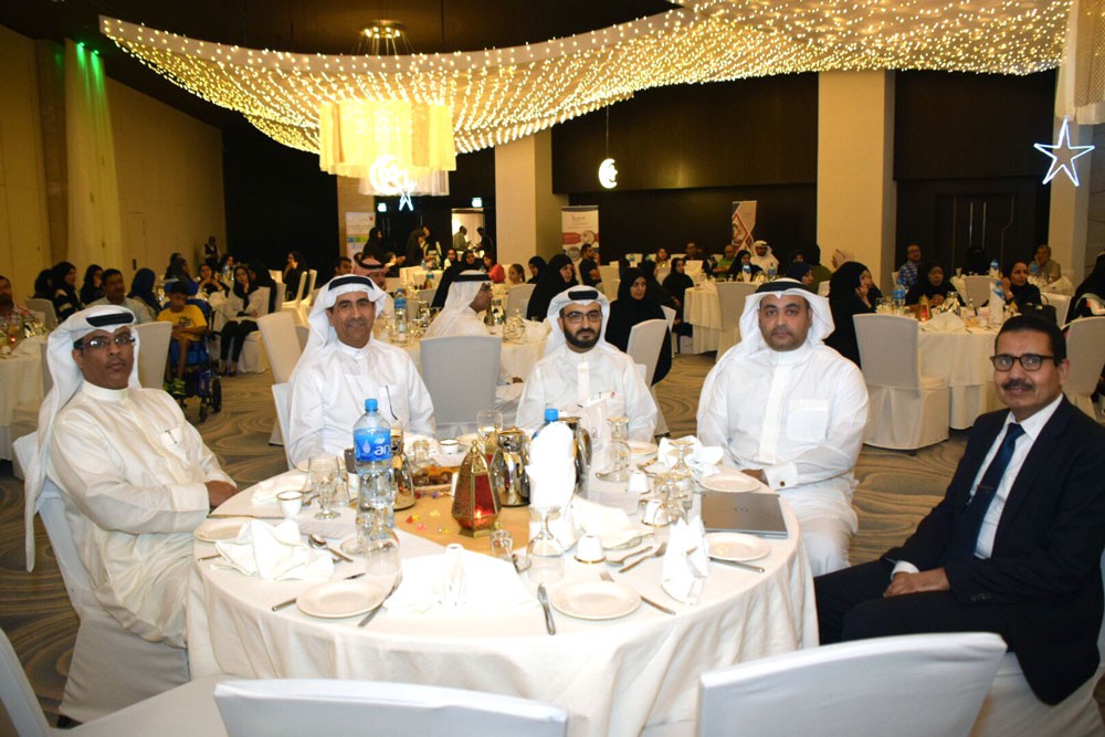 "التصلب المتعدد" تنظم لقاء دوري للمرضى وذويهم لمناقشة مستجدات علاج المرض