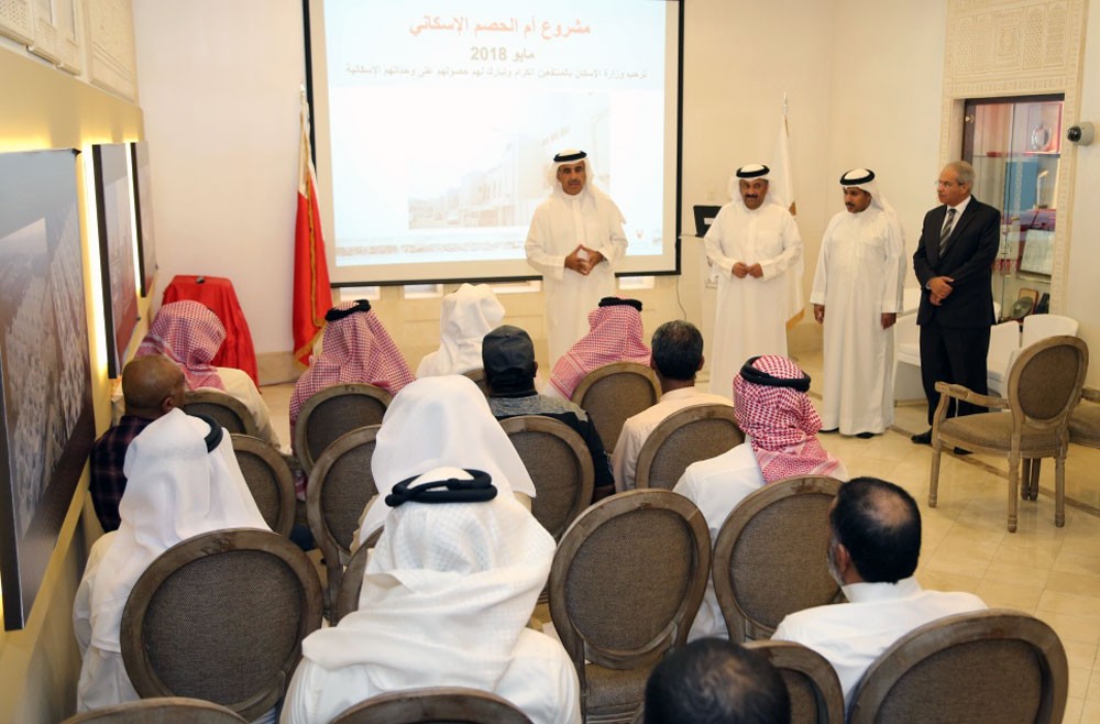 وزير الإسكان: البدء في توزيع مشروع أم الحصم الإسكاني على المواطنين المستفيدين