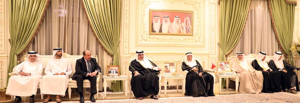 سمو ولي العهد : البحرين تواصل العمل على تنفيذ البرامج التنموية لصالح المواطنين	