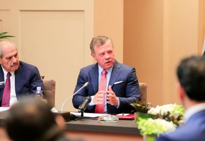 ملك الأردن يجمد قراراً حكومياً برفع أسعار المحروقات
