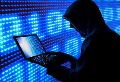 محتالون يخترقون 90 ألف حساب ويطلبون فدية غريبة