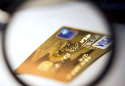 خلل يضرب بطاقات Visa الائتمانية