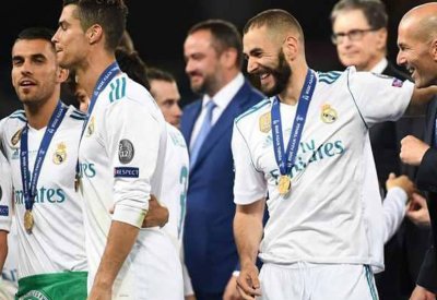 جميع لاعبي ريال مدريد ودعوا زيدان.. باستثناء واحد