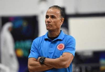 سلمان رمضان يستدعي 15 لاعبا لمنتخب الشباب لكرة السلة 