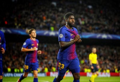 برشلونة ينهي الجدل حول مستقبل أومتيتي ويمدد عقده