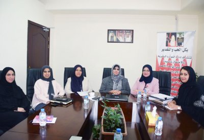 الصحة تبحث سبل تعزيز التعاون مع وزارة شؤون الشباب والرياضة