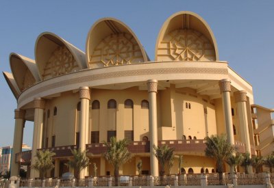 مركز عيسى الثقافي ينعى رحيل مؤسسه ورئيسه سمو الشيخ عبدالله بن خالد