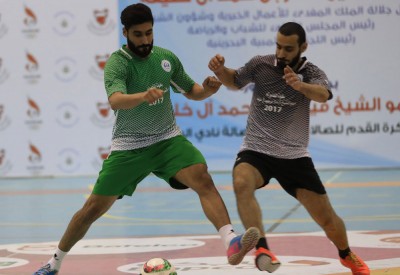 عبدالله بن خالد يشيد برعاية ناصر بن حمد لبطولة فيصل بن حمد لكرة قدم الصالات