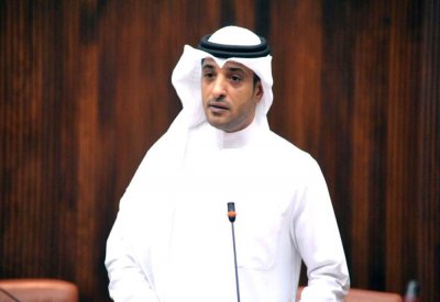 آل رحمة يدعو النواب إلى تمرير "حصر بعض المهن على البحرينيين"