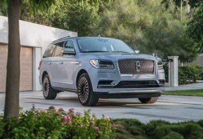 لينكون نافيجيتر تحدّد المعايير في سوق سيارات SUV الفخمة في المنطقة