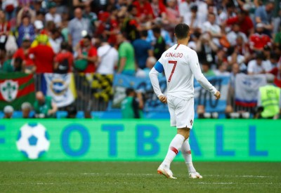 جماهير المغرب تستفز رونالدو بـ"هتافات" ميسي
