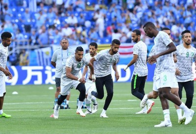 الخروج المونديالي يهدد بإنهاء مشواري هوساوي وتيسير
