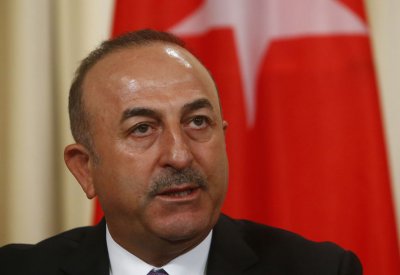 تركيا: المقاتلون الأكراد ينسحبون من منبج خلال أيام