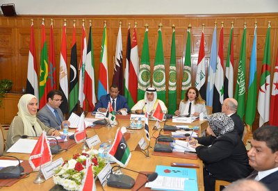 وزير الصناعة والتجارة والسياحة يترأس اجتماع المكتب التنفيذي للمجلس الوزاري العربي للسياحة 