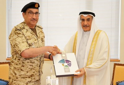 الشيخ خالد بن عبد الله : الخدمات المتطورة التي يقدمها المستشفى العسكري تعكس كفاءته 