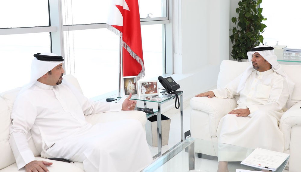"الأعلى للبيئة" يبحث مع "شؤون الجمارك" تطوير الخدمات التي تقدمها الجهات الرقابية في المنافذ للمستثمرين 