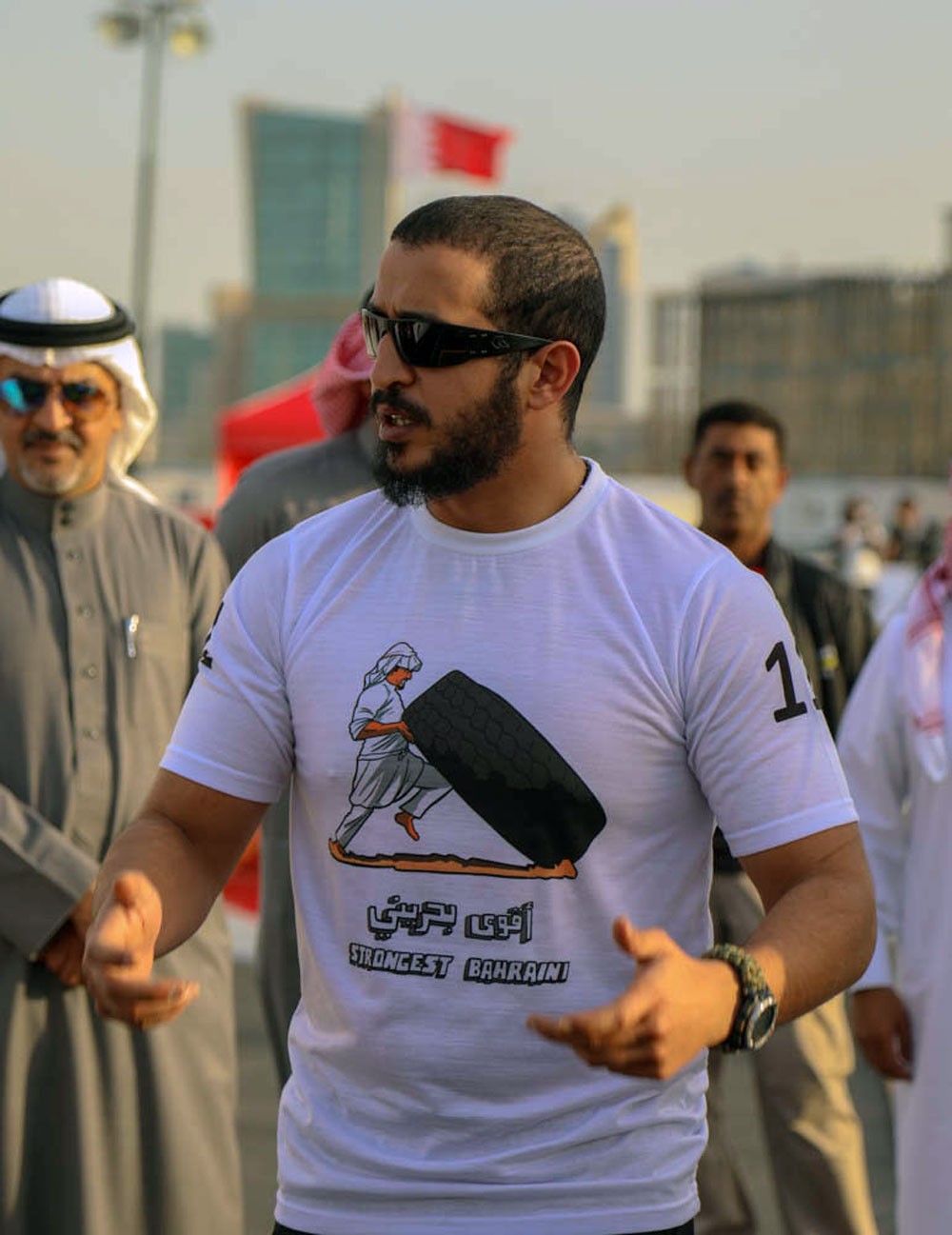 خالد بن حمد يوجه لإقامة التصفيات التأهيلية لبطولة #أقوى_رجل_بحريني في سبتمبر القادم