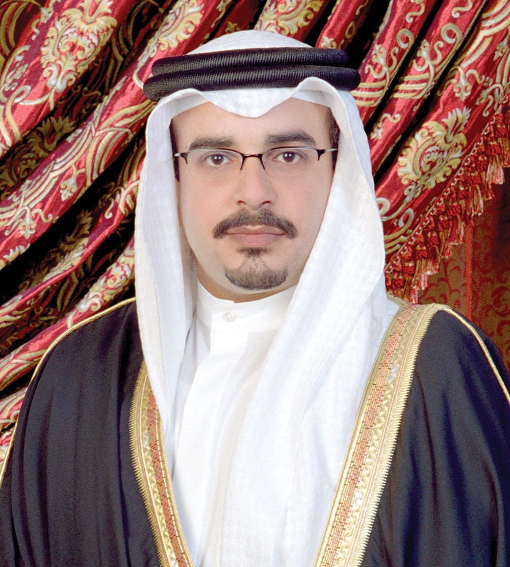 سمو ولي العهد: سمات متينة تربط الأسرة البحرينية لها الدور في الحفاظ على القيم بالمجتمع