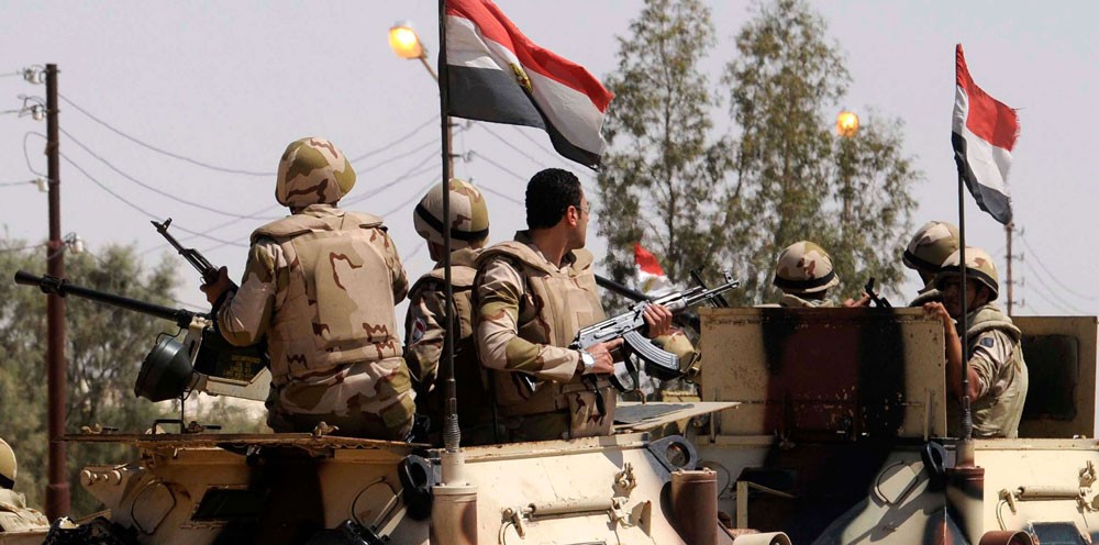الجيش المصري يقتل 15 إرهابيا في سيناء