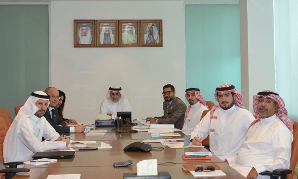 وزير "الصناعة" يترأس الاجتماع الدوري الثاني لهيئة البحرين للسياحة 
