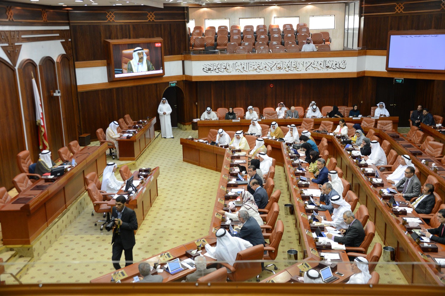 الصالح: مجلس الشورى ملتزم بالعمل مع الحكومة لانجاز المشاريع وإعطاؤها الأولوية