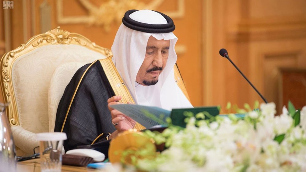 باخرة مساعدات إنسانية سعودية تصل إلى السودان