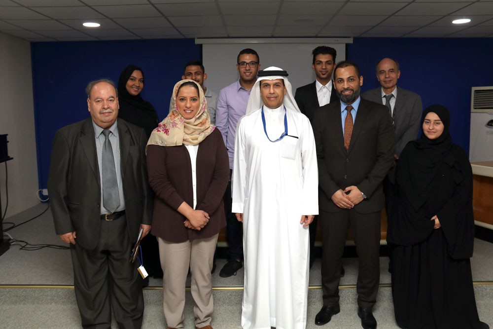 طيران الخليج تكرم طلبة السياحة المتميزين في جامعة البحرين