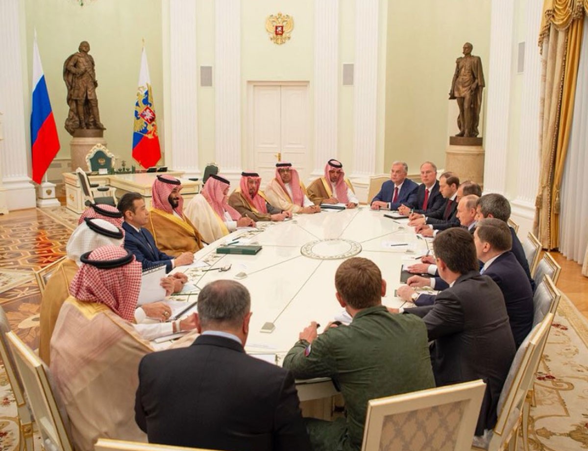 محمد بن سلمان لبوتين: التعاون بيننا مفيد للعالم بأسره