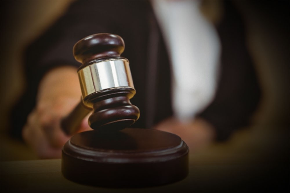 السجن 5 سنوات لـ"ستيني" زوّر تأشيرة خادمة وباعها بـ200 دينار
