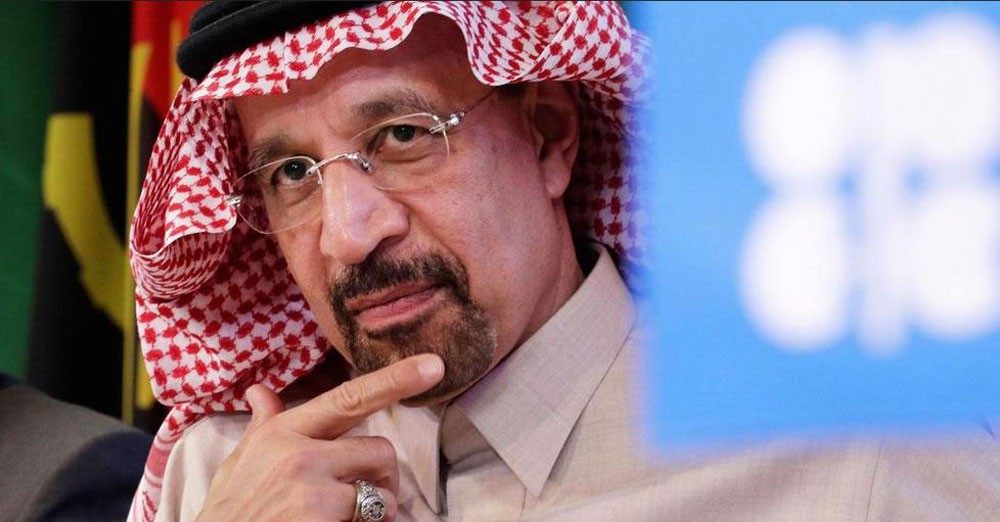 وزير الطاقة السعودي يتوقع تباطؤ في طفرة انتاج النفط في أمريكا