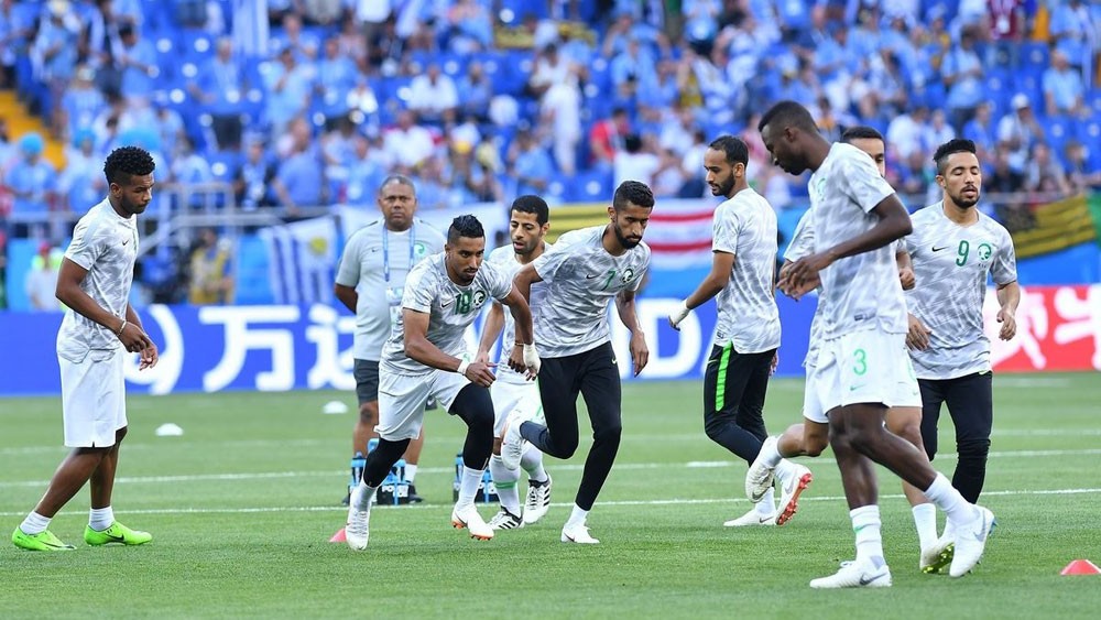 الخروج المونديالي يهدد بإنهاء مشواري هوساوي وتيسير