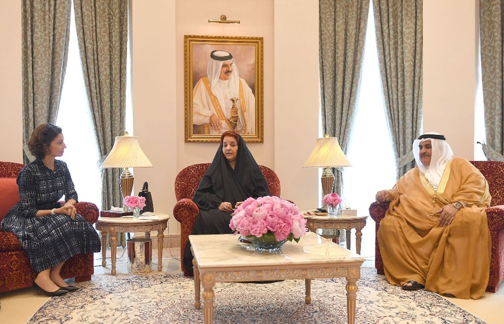 قرينة العاهل : اكتساب المرأة البحرينية المبكر لحقوقها الثقافية والتعليمية أحد أهم مقومات النهضة الوطنية