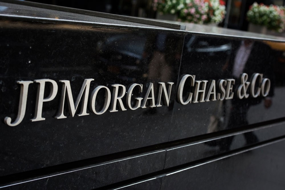 JP Morgan يجري مشاورات لضم دول خليجية لمؤشر للسندات