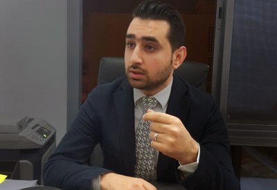 المحكمة تنتصر لأب ضد ابنه وزوجته الذين حاولا طرده من شقته