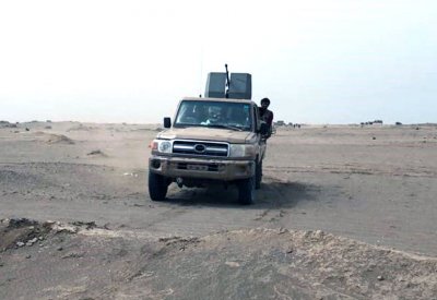 الجيش اليمني يتقدم بالحديدة.. والحوثي يعزز تمركزه