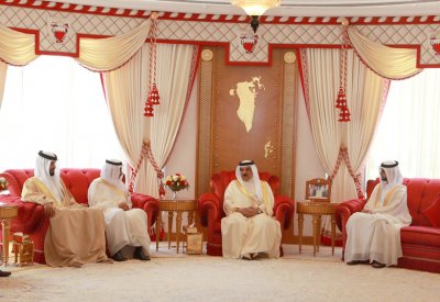جلالة الملك يشيد بموقف السعودية والامارات والكويت في دعم استقرار الأوضاع المالية