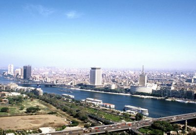 لماذا يتراجع الاستثمار الأجنبي في مصر رغم الإصلاحات؟