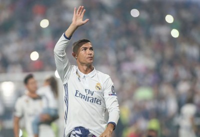 ريال مدريد يعلن رحيل أسطورته رونالدو إلى يوفنتوس