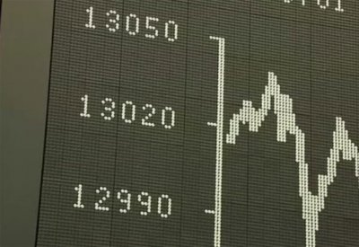 تفاقم النزاع التجاري يوقف موجة صعود الأسهم الأوروبية