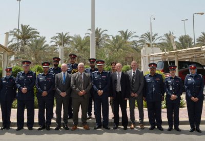 وفد شرطة "دورهام" يقوم بزيارة إلى عدد من إدارات وزارة الداخلية 
