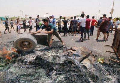 العراق.. غليان شعبي في البصرة والحكومة تتدخل