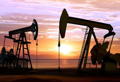 النفط يصعد 1% مع تضرر الإمدادات بعدة دول