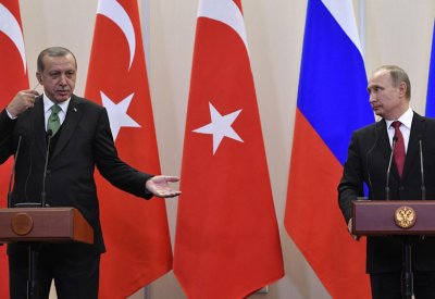 أردوغان لبوتين: اتفاق أستانا ينهار إذا قصف الأسد إدلب