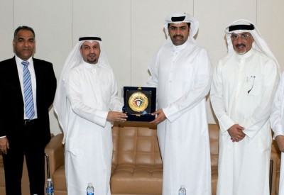 البوعينين يستقبل وفد الاتحاد الكويتي لكرة القدم