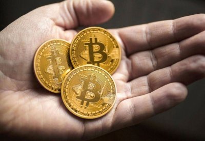 بيتكوين تعود للواجهة.. 19 مليار دولار مكاسب بساعات