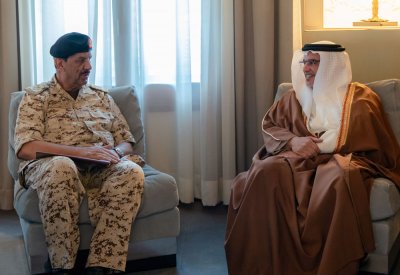 سمو ولي العهد يشيد بالمستوى المميز من التحديث والتطوير الذي وصلت إليه قوة الدفاع 
