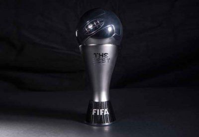"الفيفا" يعلن 10 أسماء نهائية لجائزة أفضل لاعب