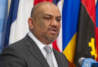 اليماني: اليمن ستواجه تهديد ميليشيات الحوثي للملاحة