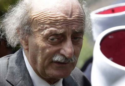 جنبلاط يهاجم الأسد.. ويكشف أهدافه في السويداء